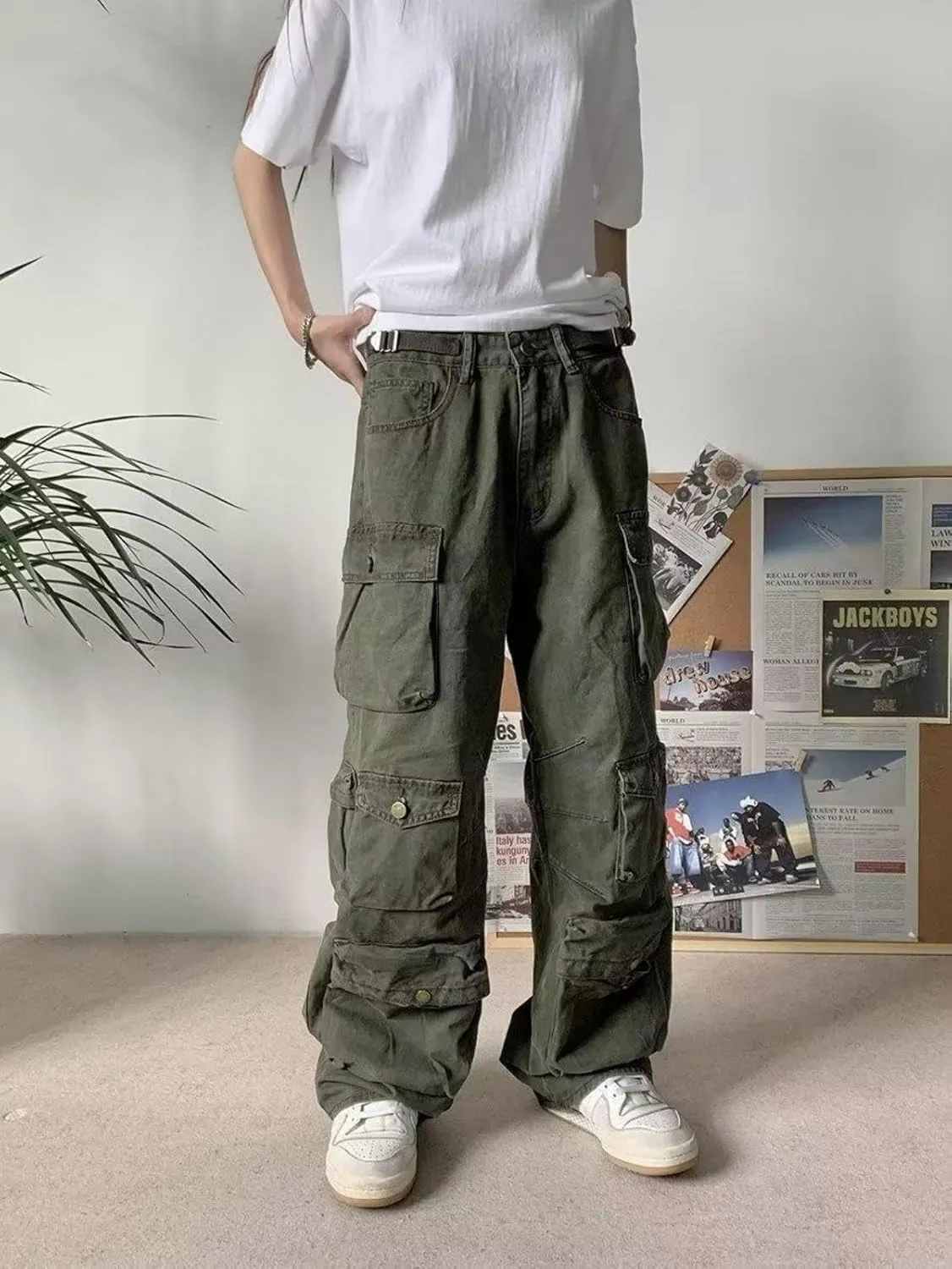 CosTribe Women's Baggy Cargo Pants Multi-Pocket Jeans Y2k High Waist Straight Wide Leg Fashion Jeans Streetwear