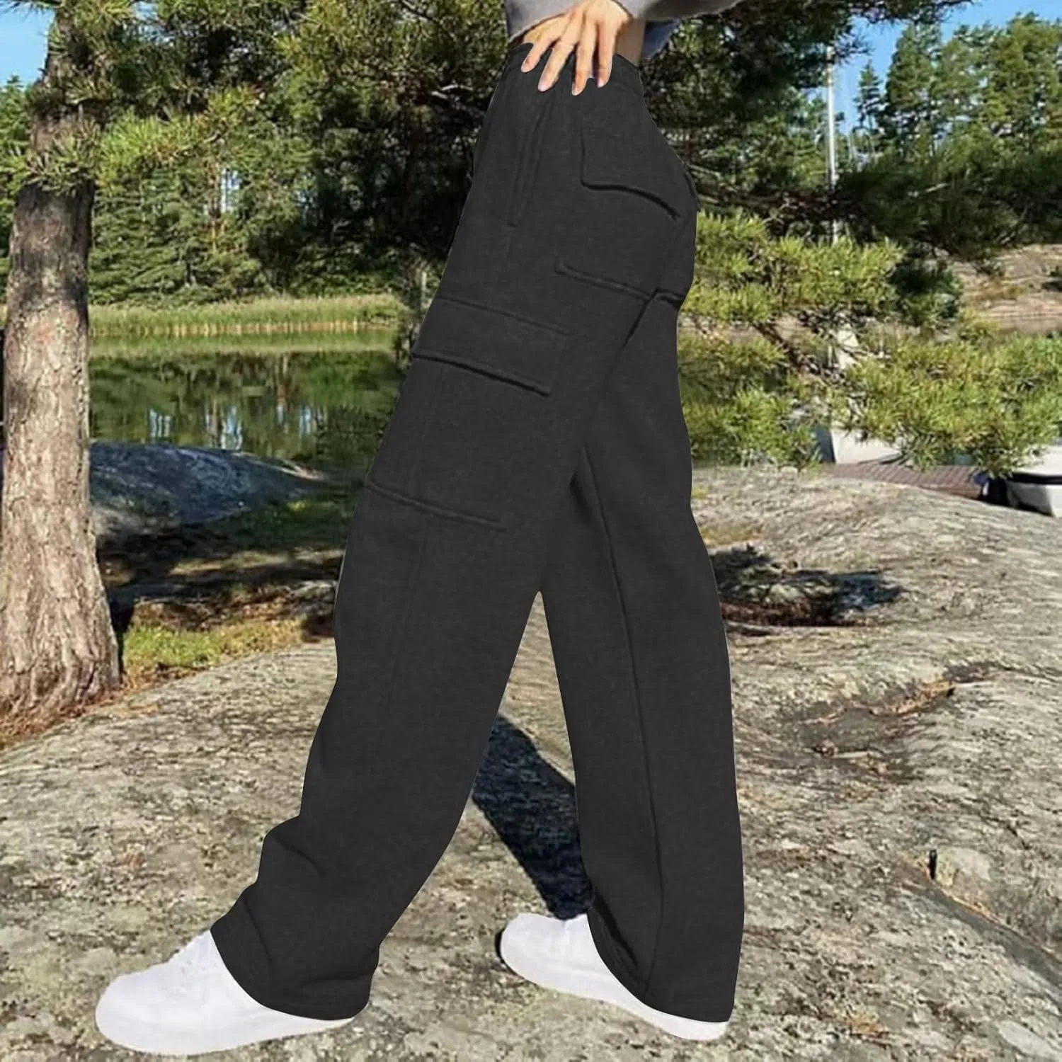 Women's Cargo Sweatpants Elastic High Waist Wide Leg Joggers Pants Baggy Straight Leg Drawstring Trousers with Pockets