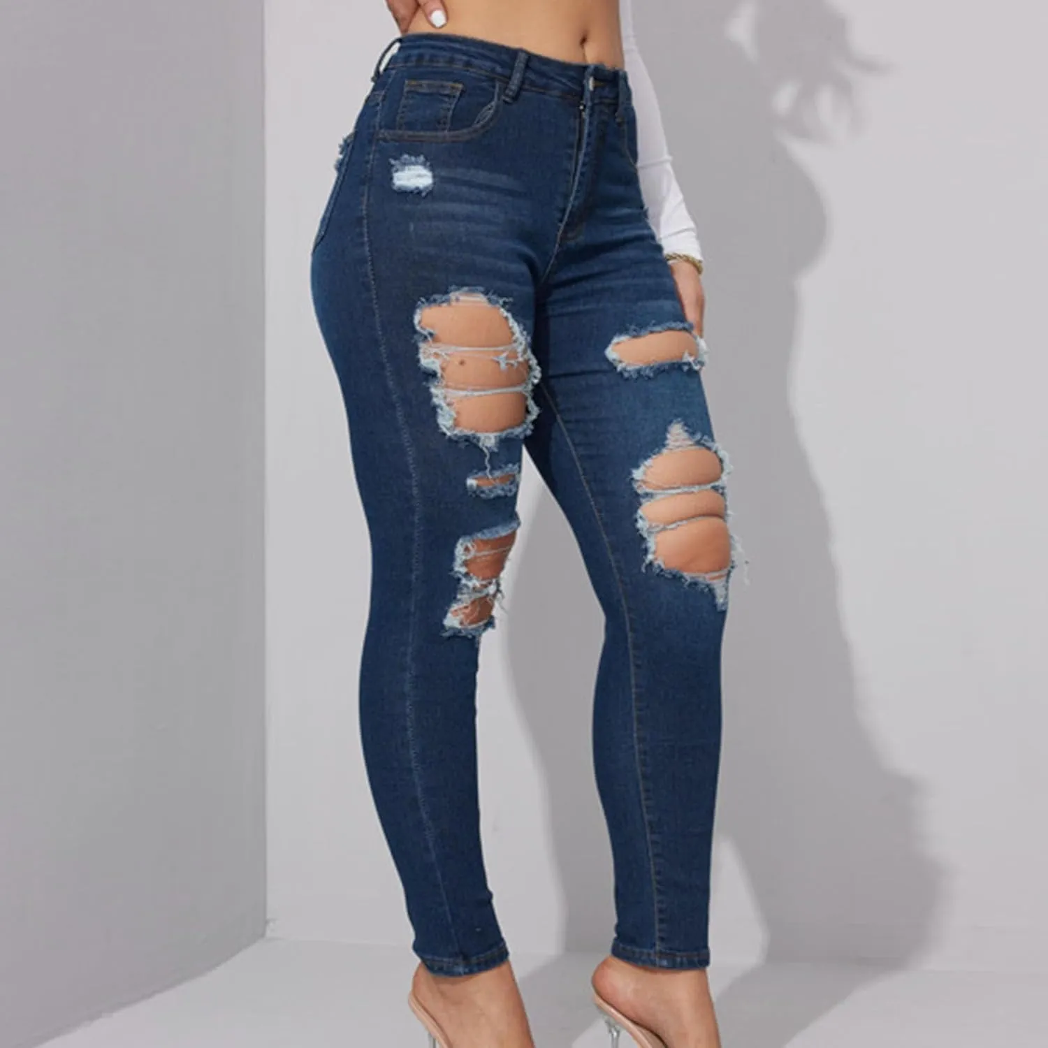 Women's Ripped Boyfriend Jeans Mid Rise Straight Leg Jeans Distressed Denim Pants Slimming Trousers with Pockets